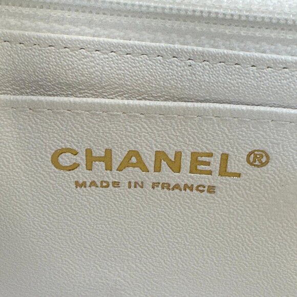 Chanel Classic Rectangular Flap Mini Leather Crossbody Bag White - Picture 11 of 11
